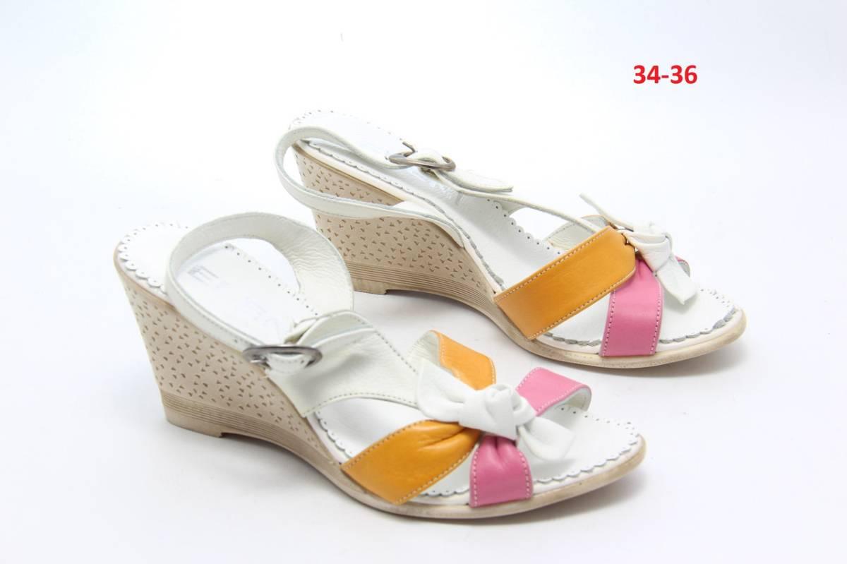 Босоножки жіночі Eleni 0268-401-105-108 на танкетці 34