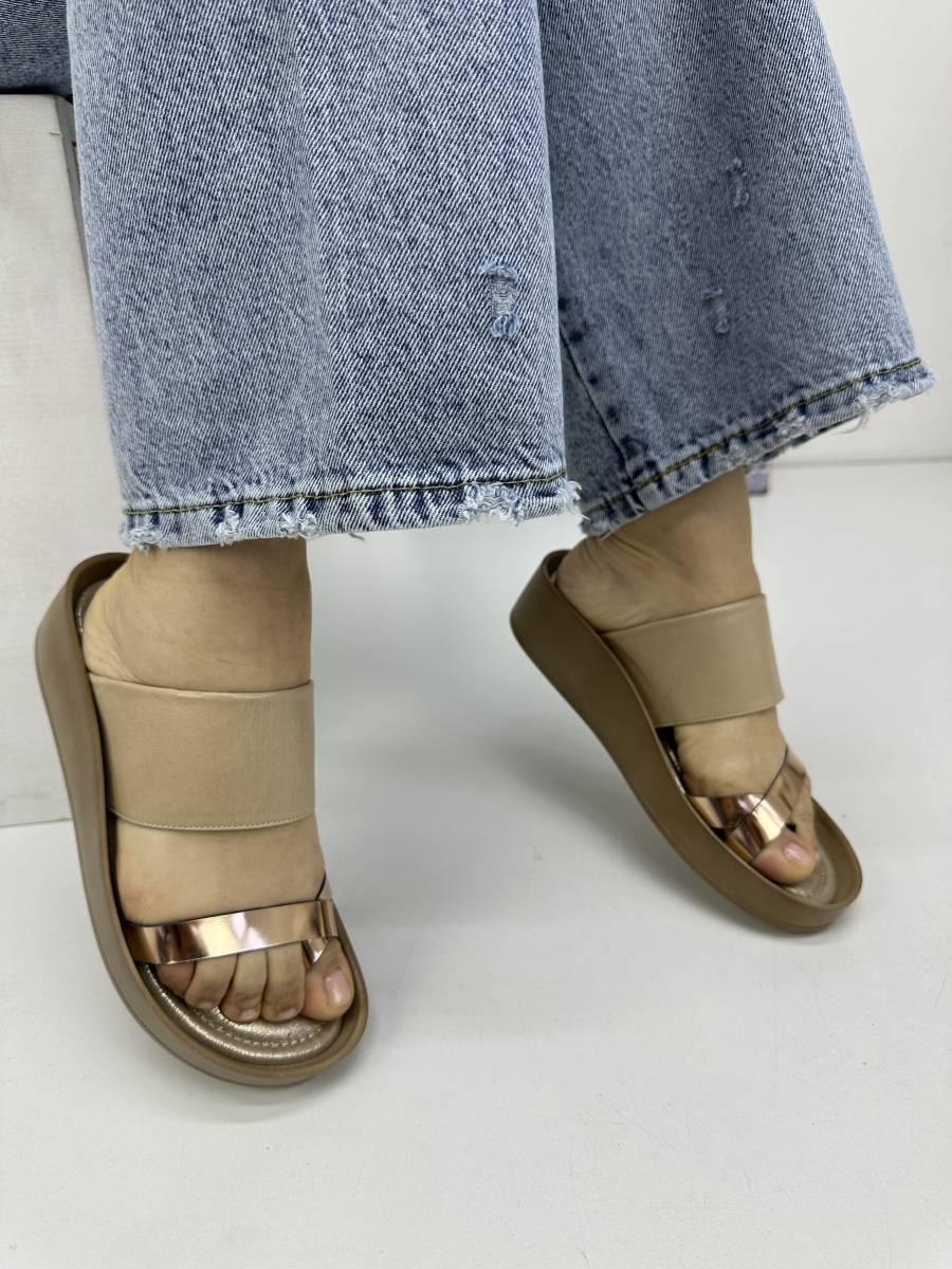 Світлі жіночі шльопанці 4shoes 08761-Wore-Creme