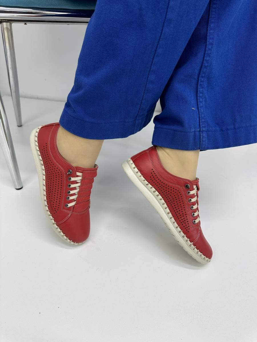 Мокасини жіночі Aras Shoes 6019-kirmizi Червона шкіра на низькому ходу 37