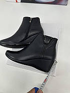 Жіночі черевики Battine B453 у чорній шкірі на танкетці 37, фото 7