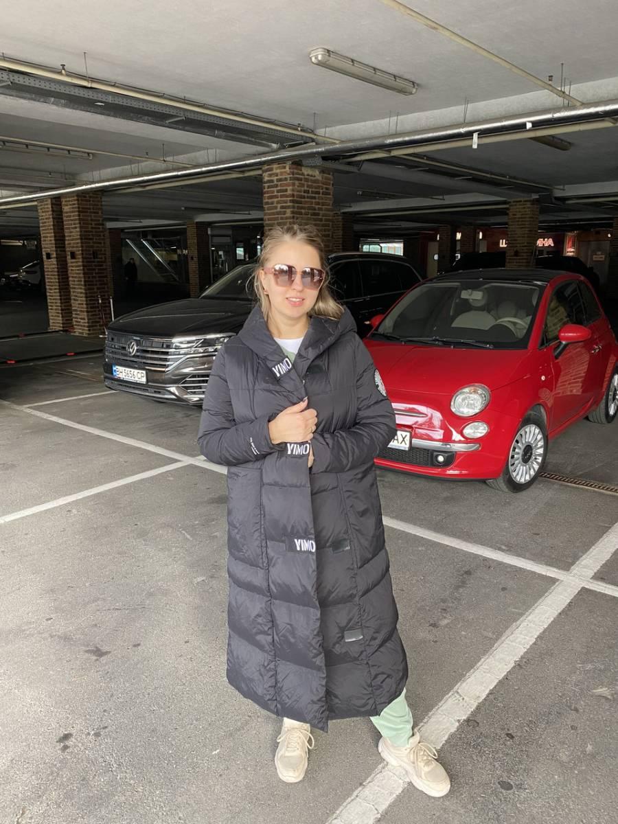 Жіночий пуховик пальто YIMOSIS 1880-001 чорне з капюшоном, фото 1