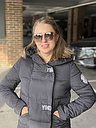 Жіночий пуховик пальто YIMOSIS 1880-001 чорне з капюшоном, фото 4