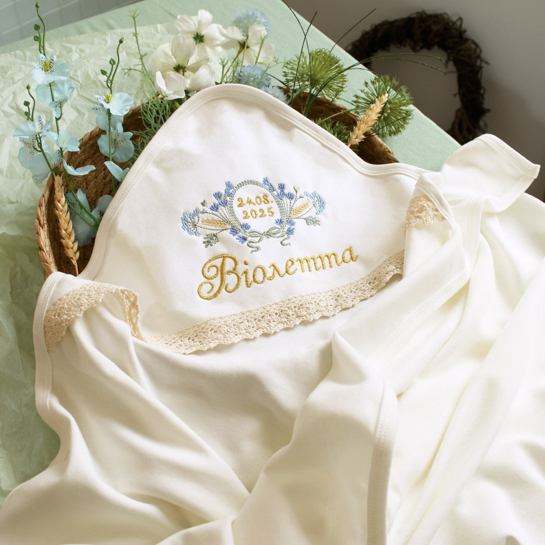 Іменна крижма для хрещення дівчинки з вишивкою Розмай
