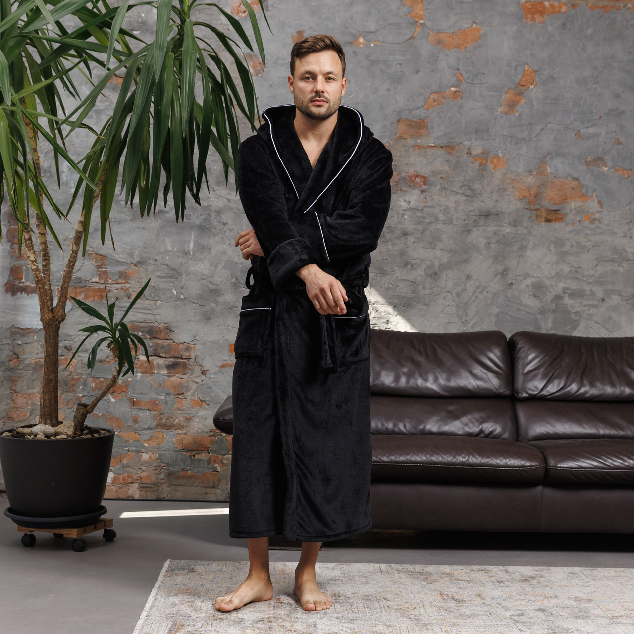 Турецький чоловічий теплий махровий халат з капюшоном та кантом від виробника чорний, Чоловічі халати