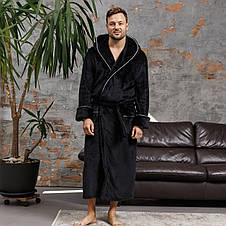 Турецький чоловічий теплий махровий халат з капюшоном та кантом від виробника чорний, Чоловічі халати, фото 3