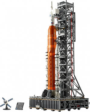 Блоковий конструктор LEGO Icons Система космічного запуску НАСА Артеміда (10341), фото 3