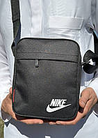 Міська чоловіча сумка через плече з кількома відділеннями Nike