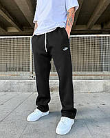 Спортивні чоловічі штани Nike