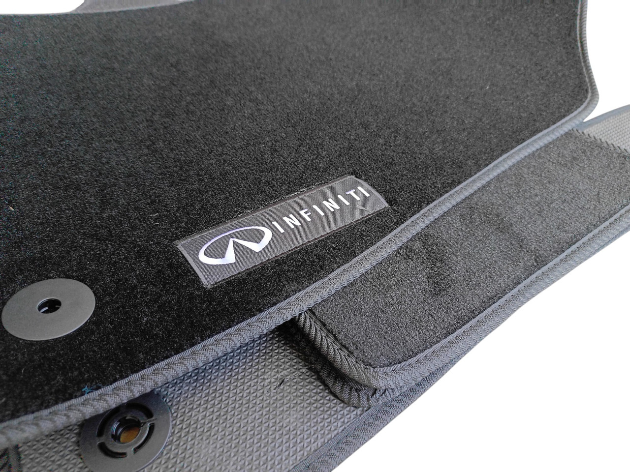 qx50 коврики задние