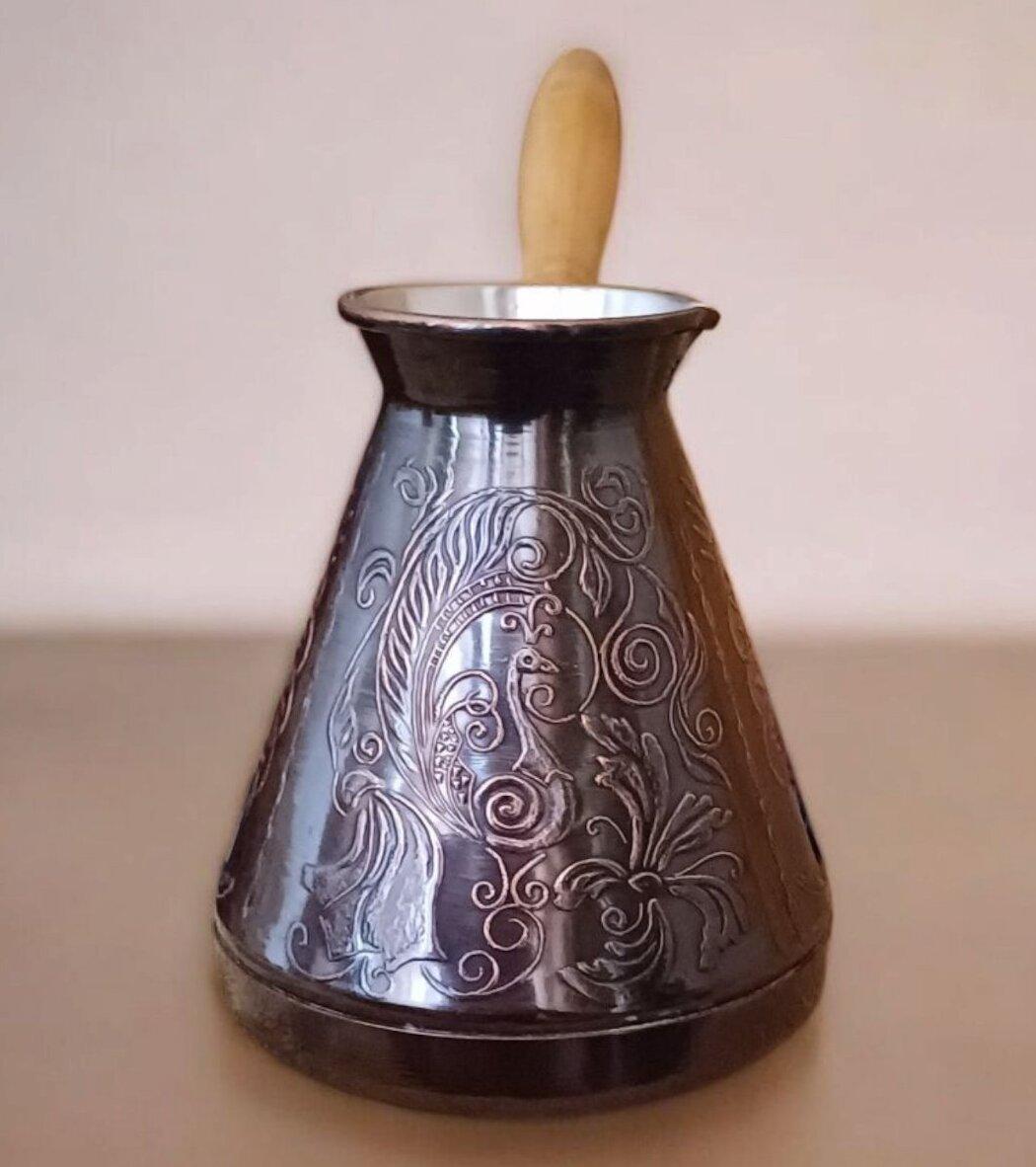Джезва для кави по-турецьки з візерунком "Павич" 200 мл з ручкою з дуба, ручна робота, фото 1