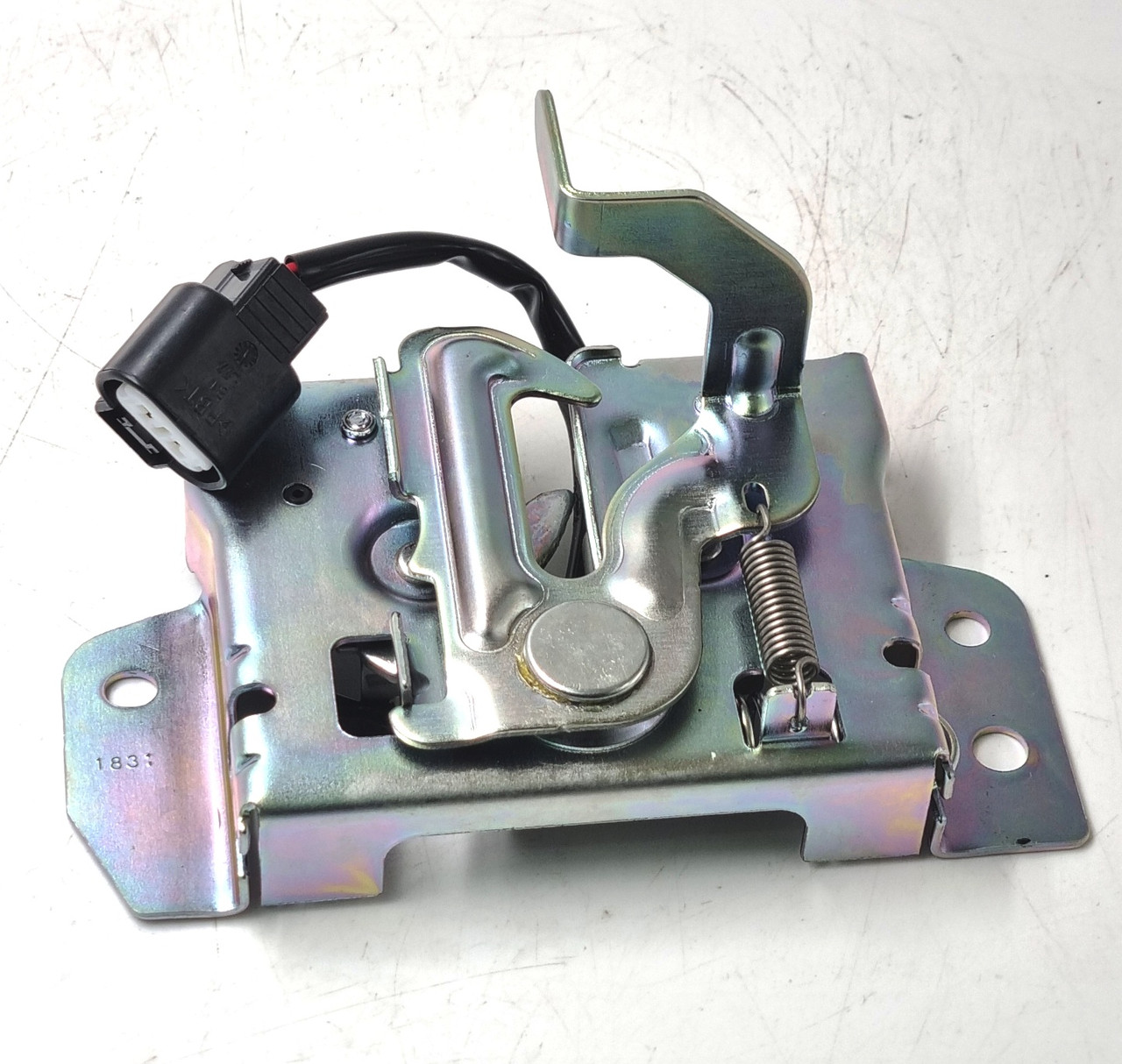 Замок капота, з вимикачем оригінал 5908A010 Лансер Аутлендер 2006-2012