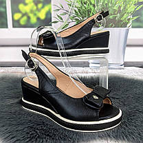 Босоніжки жіночі Fashion чорні на невисокій платформі 4812, фото 4