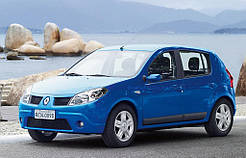 Лобове скло на RENAULT SANDERO 2007-12 г.