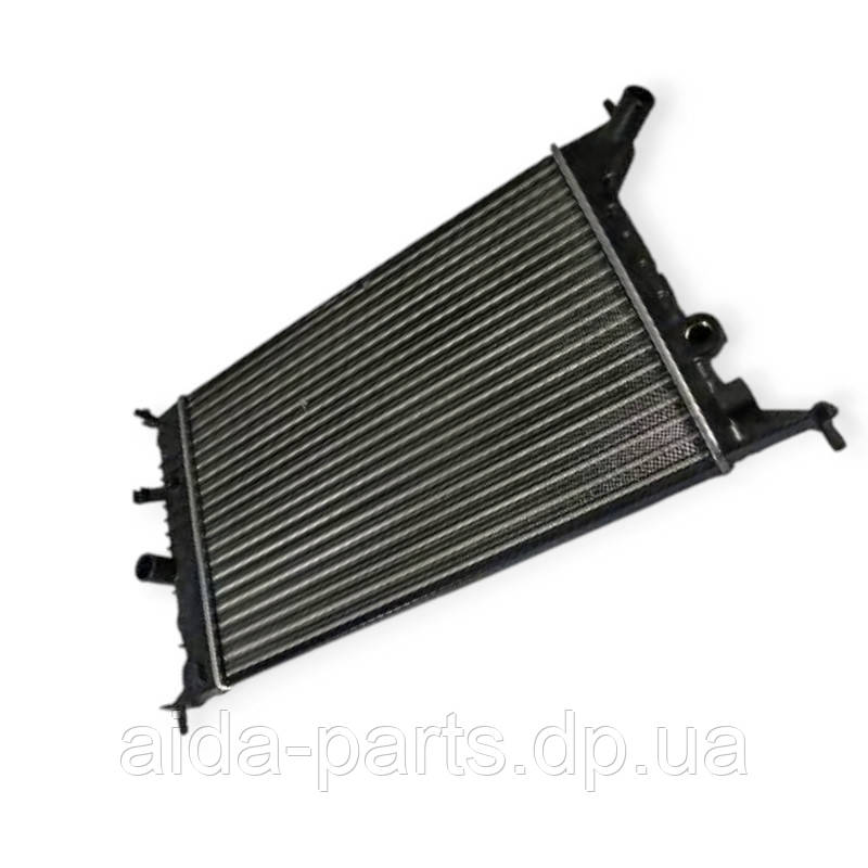 Радіатор двигуна Opel Vectra B 1.6-1.8-2.0 (95-02) (THERMOTEC), фото 1