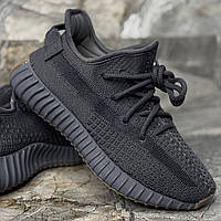 Кросівки чорні Yeezy