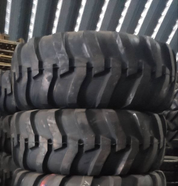 Шини 16.9-28 Rockbuster H658 R-4 для екскаваторів — навантажувачів Volvo Case Cat