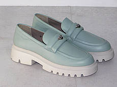 Лофери жіночі на високій підошві з натуральної шкіри оливкові 37р