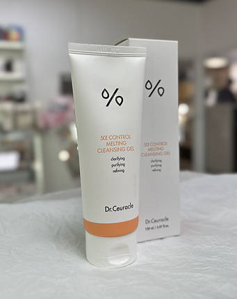 Себорегулюючий гель для вмивання "5-альфа контроль" Dr.Ceuracle 5α Control Melting Cleansing Gel 150мл, фото 3