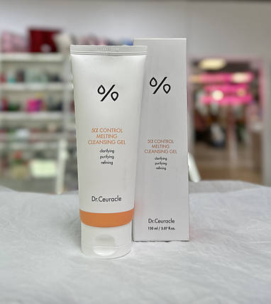 Себорегулюючий гель для вмивання "5-альфа контроль" Dr.Ceuracle 5α Control Melting Cleansing Gel 150мл, фото 1