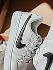 Жіночі кросівки Nike Air Force білі з чорним кеди Найк Аїр Форс шкіряні, фото 5