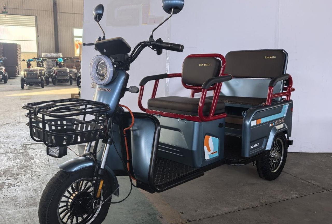 Електроскутер триколісний SOKMOTO X3 МАХ 2000 Вт