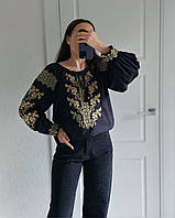 Чорна жіноча блузка вишиванка з золотистою вишивкою