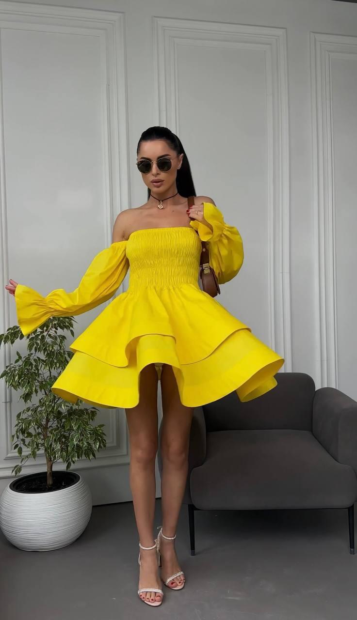 Красива ніжна романтична приталена сукня сарафан із щільного котону з воланами та відкритими плечима, фото 1