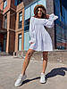 Біла жіноча легка приталена сукня з льону з об'ємними пишними рукавами та відкритими плечима, фото 6