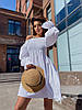 Біла жіноча легка приталена сукня з льону з об'ємними пишними рукавами та відкритими плечима, фото 5