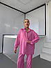 Рожевий жіночий базовий повсякденний костюм-двійка з котону: широкі Штани та Сорочка на ґудзиках, фото 10