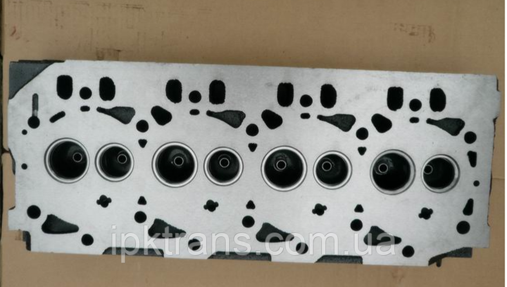 Головка блоку двигуна Komatsu 4D92E № YM72990011100, 72990-011100