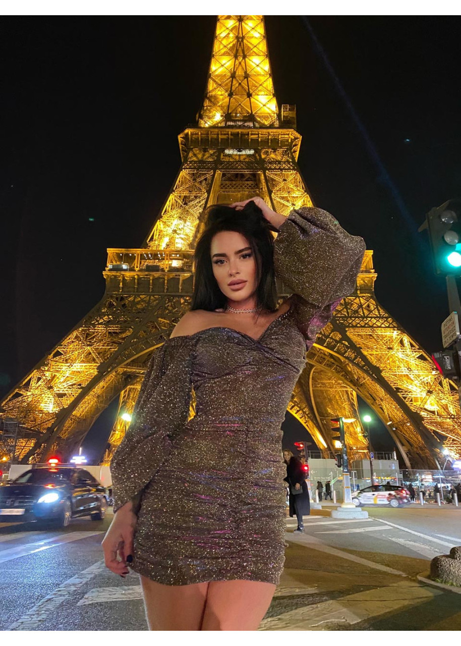 Вечірня блискуча коротка сукня облягаюча з драпіруванням і пишними рукавами, фото 1