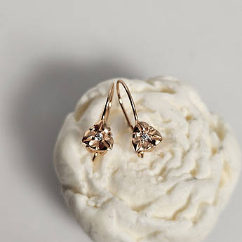 Сережки золоті листочки з білими фіанітами французька застібка