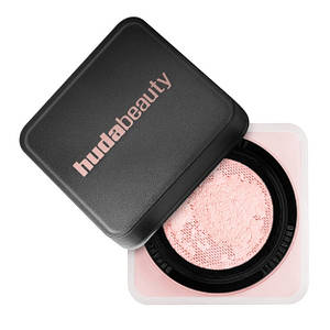 Пудра для лица Huda Beauty Easy Bake Loose Powder Banana