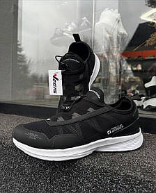 Чорні чоловічі кросівки з сітчастим верхом