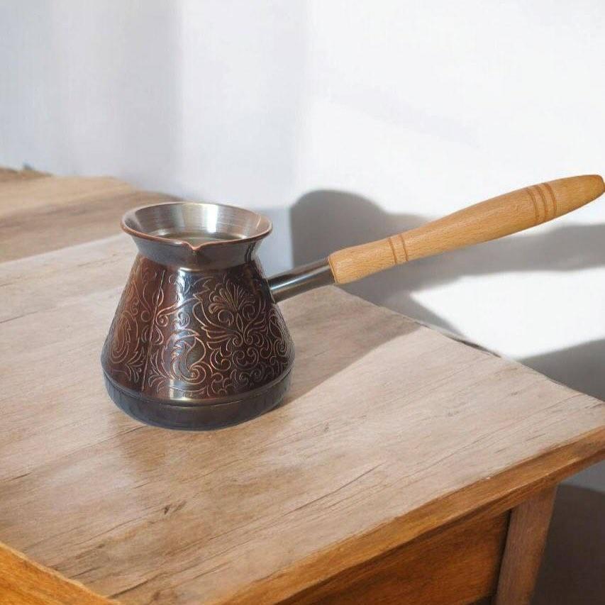 Джезва для кави по-турецьки "Східний Лотос" 300 мл з ручкою з дуба, чорний нікель, ручна робота, фото 1