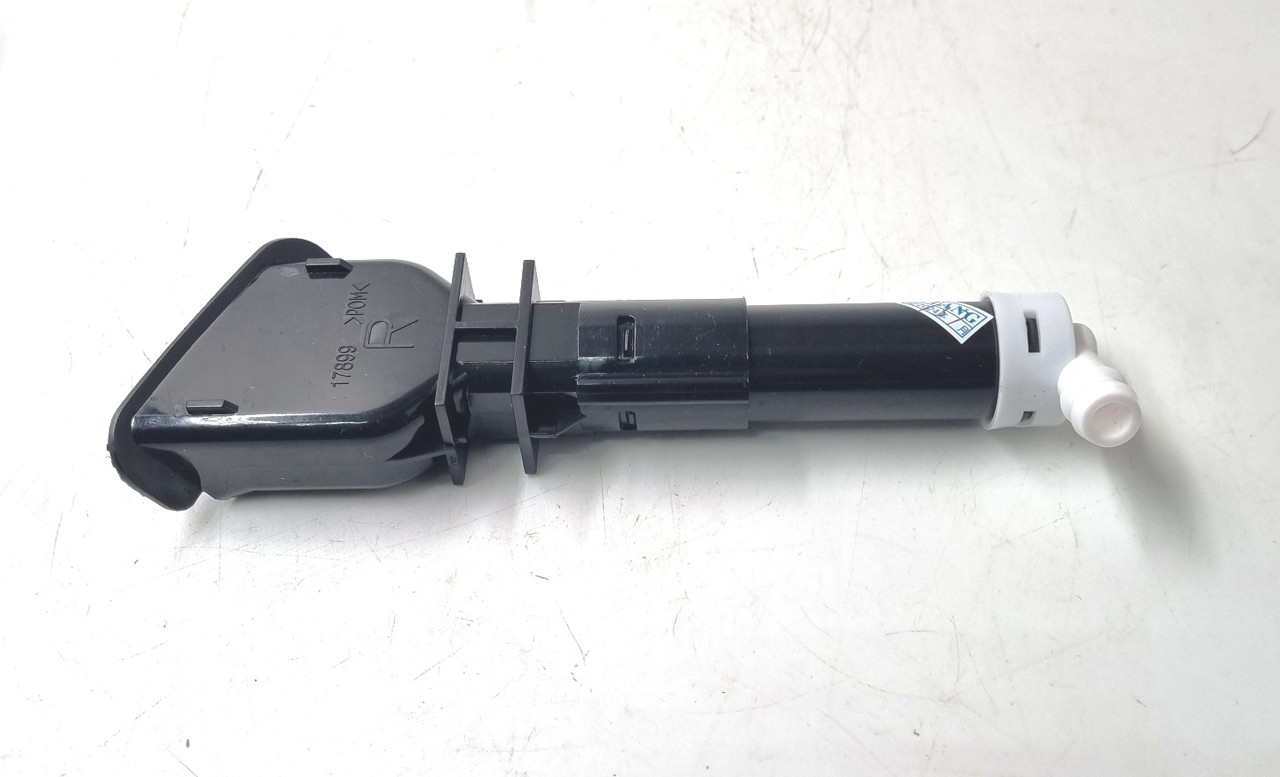 Форсунка омивача фари права MATOMI NOZ1794 АСХ OEM 8265A644