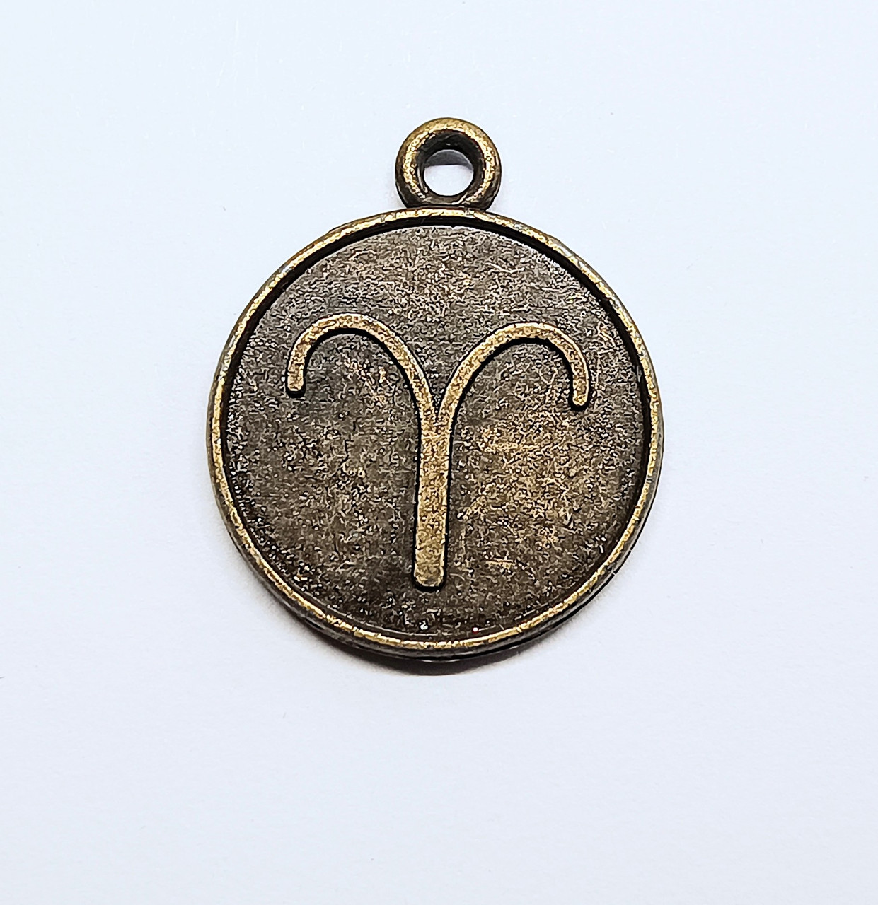 Підвіски металеві Finding Кулон круглий знак зодіаку двосторонній Овен Антична бронза 21.5 мм x 18 мм