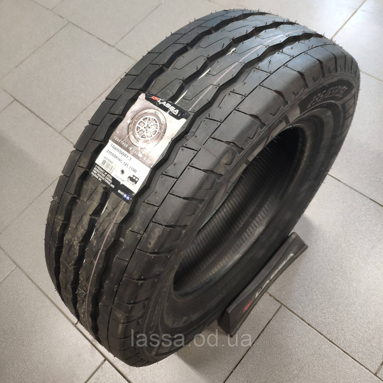 Літні шини Lassa transway 3  235 / 65 R16C 121/119R