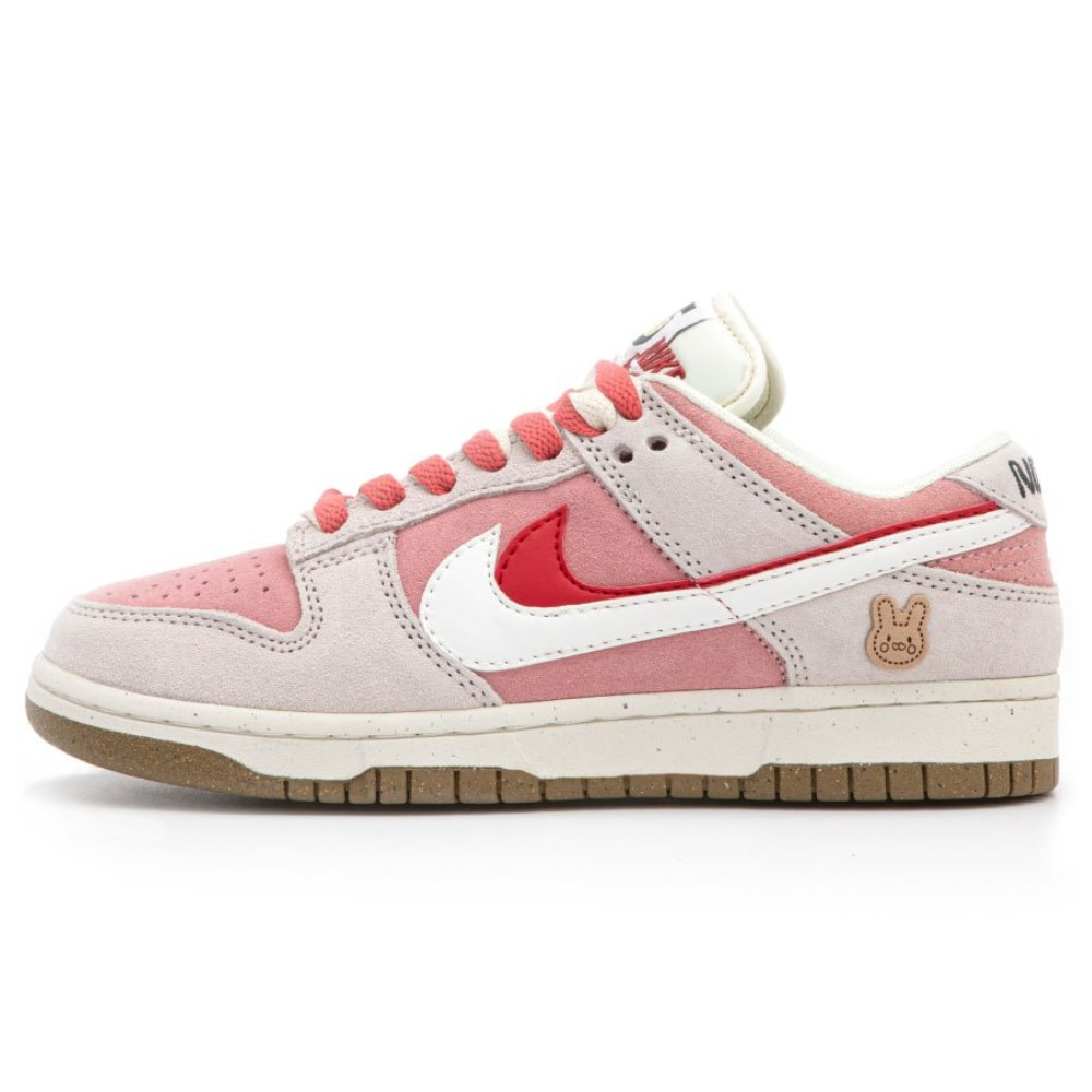 Жіночі кросівки Nike SB Dunk Low SE 85 Double Swoosh Pink Rabbit DO9457-117 рожеві найк сб данк кролик