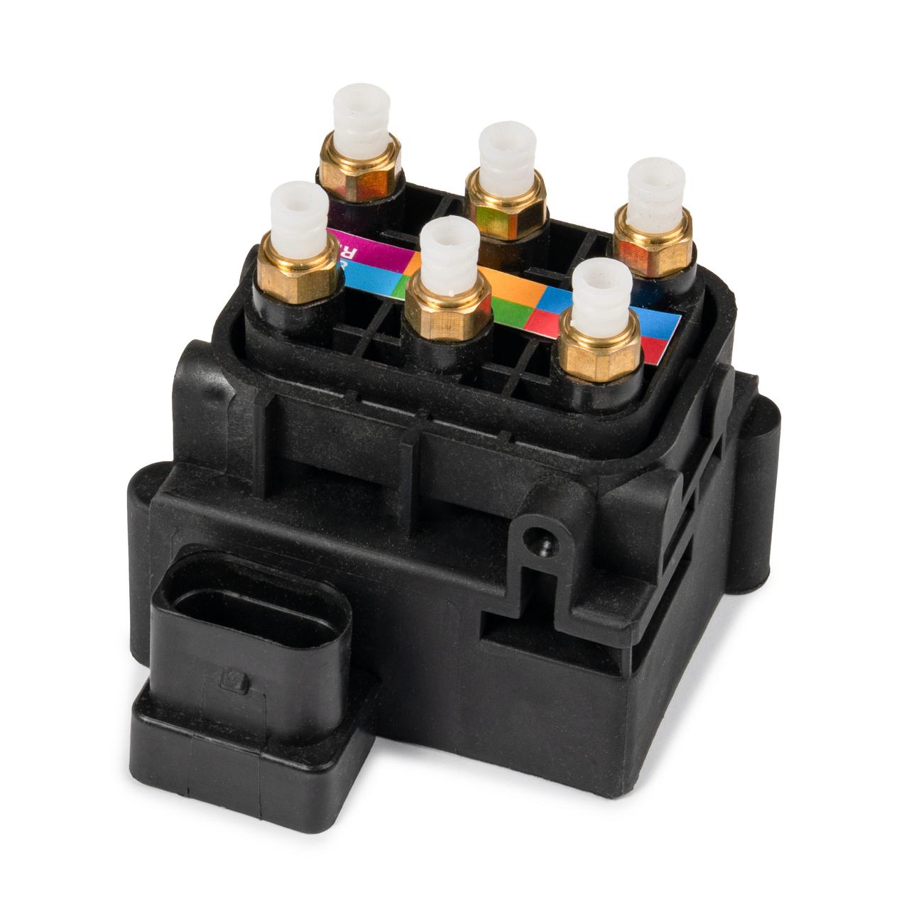 Блок клапанів пневмопідвіски Kia K9, K900, Quoris 558103T000