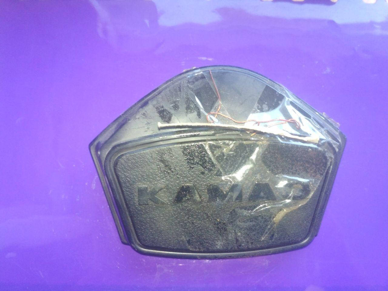 

5320-3402060 крышка рулевого колеса КАМАЗ (только верхняя часть)