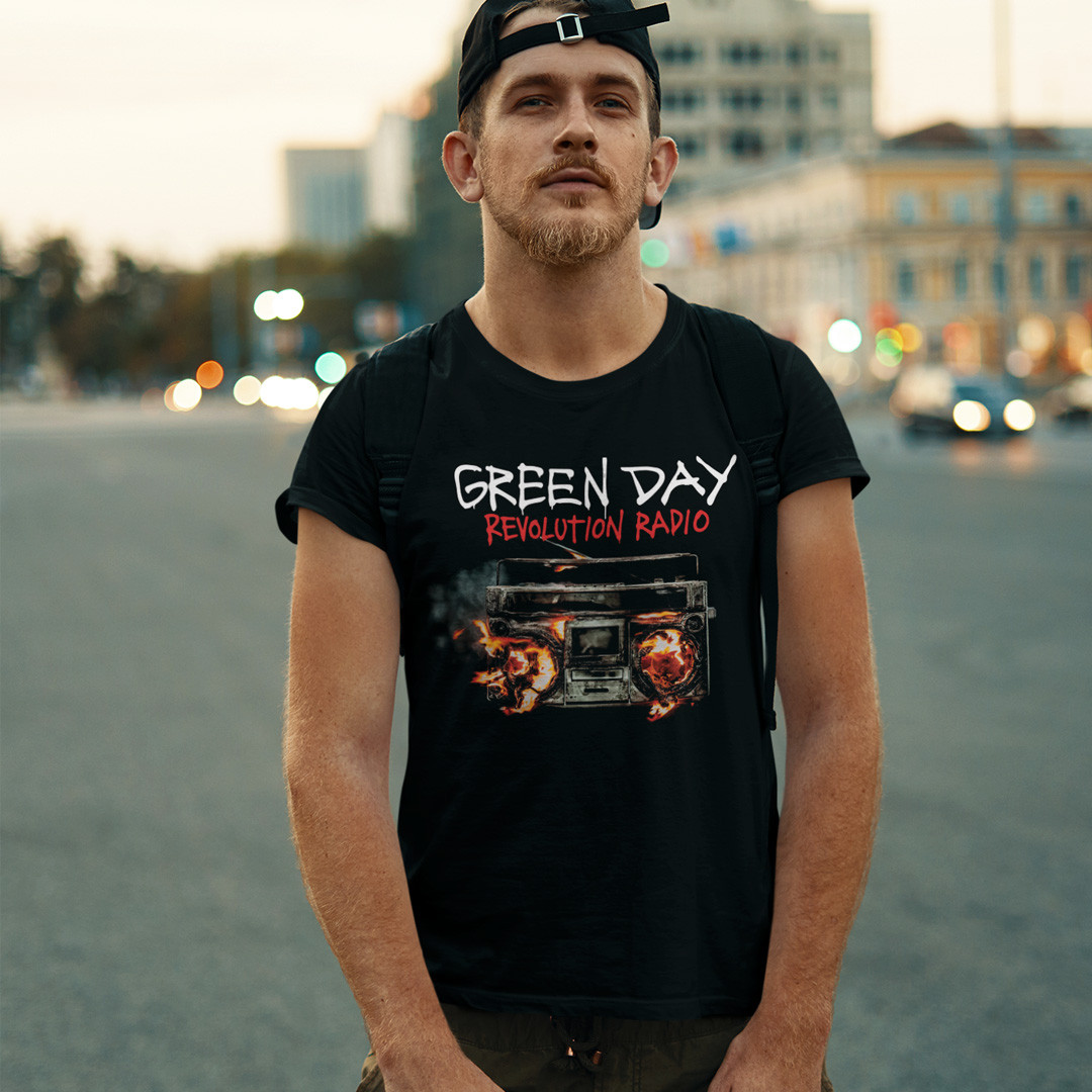 Футболка CULT - Green Day - Revolution Radio (2016)