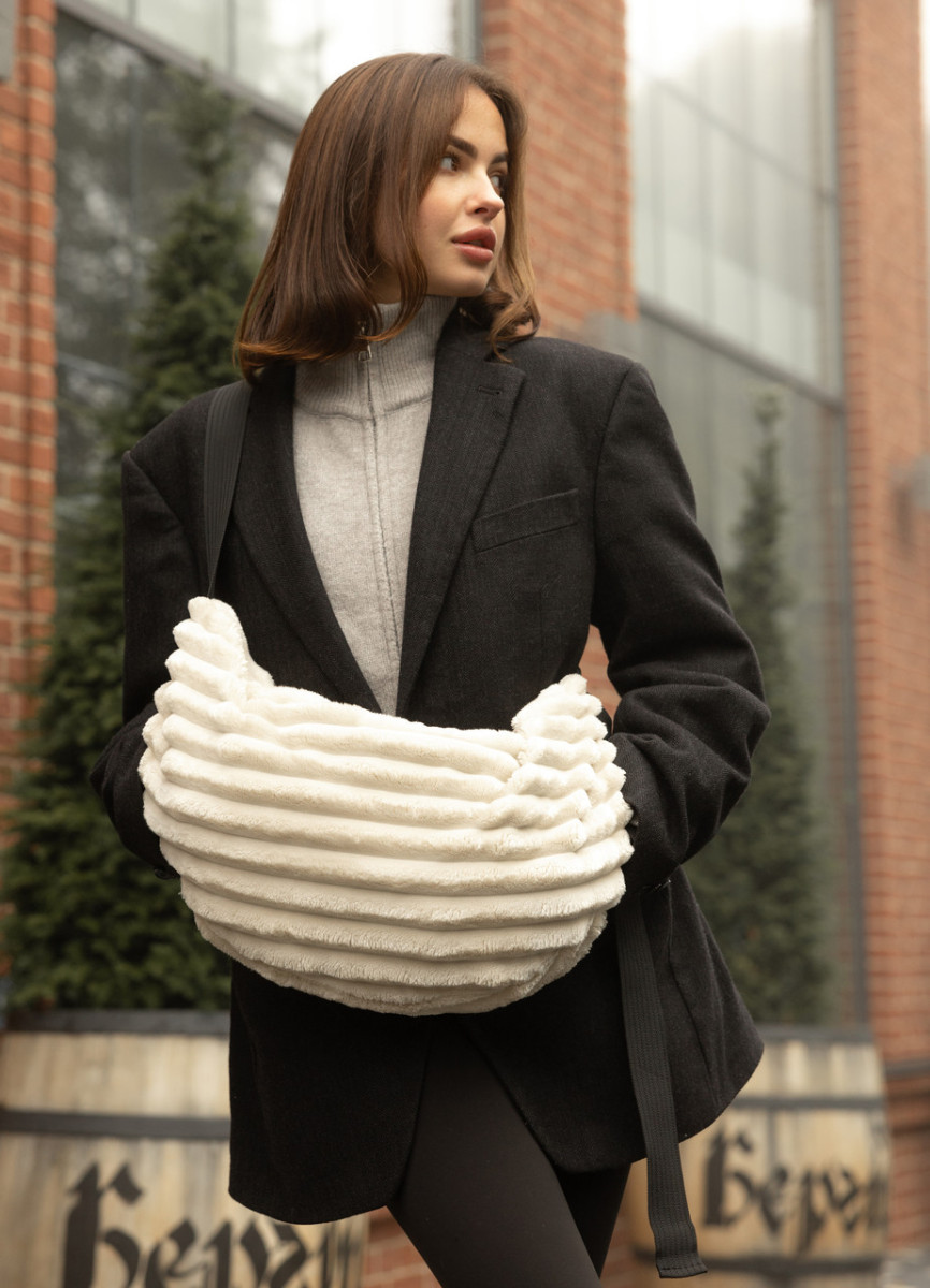 Жіноча сумка високої якості українського виробництва ХОБО - сумка-мішок - - тканева молочна 5062367