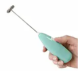 Ручний портативний міні-міксер спінювач для вершків та молока капучинатор, фото 3