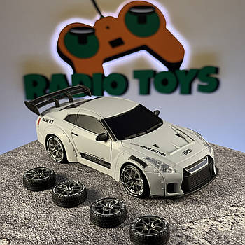 Дрифт машинка на радіоуправлінні Nissan ProStreet | Машинка для дрифту на пульті управління | Дрифтова машина на радіокеруванні