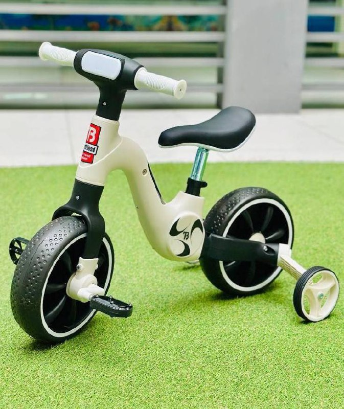 Велосипед-трансформер Best Trike BT-17002 українське озвучування, з'ємні педалі і допоміжні бокові колесика