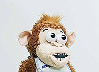 М'яка іграшка Shantou "Мавпа з бананом" коричнева K60403-1, фото 4