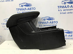 Подлокотник Mitsubishi Outlander CU 2.4 БЕНЗИН 4G69 2003 (б/у)