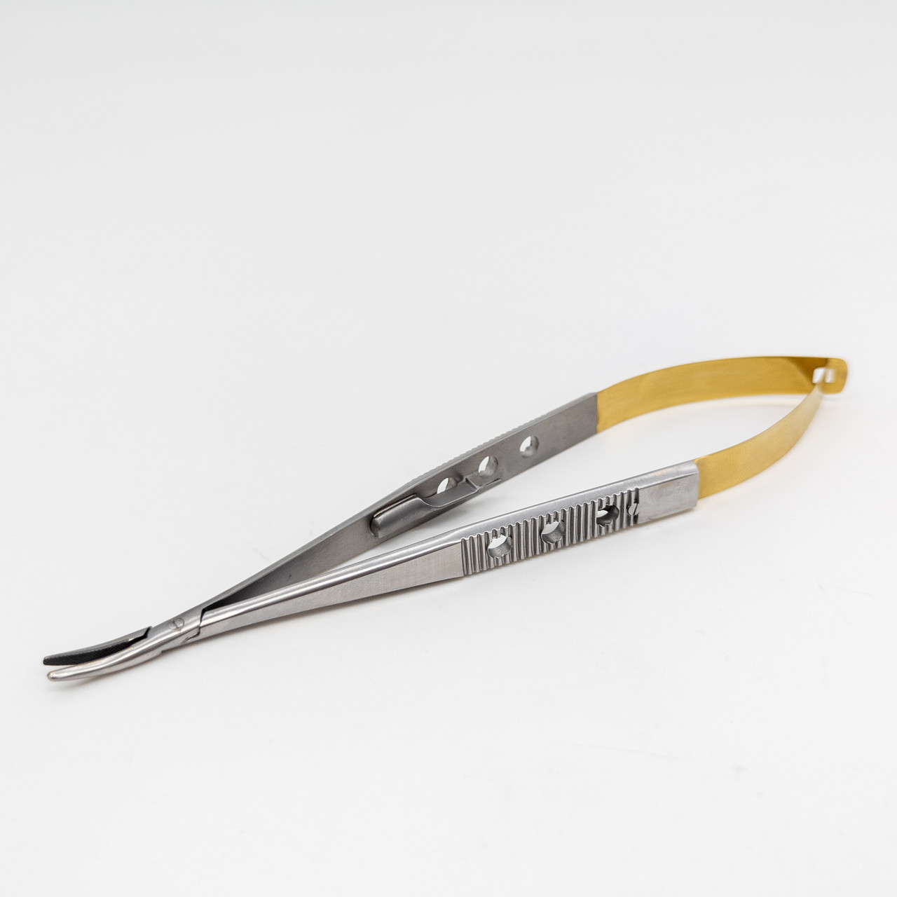 Голкотримач Castroviejo Needle holder 16см зігнутий